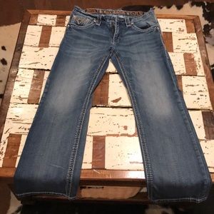 🔥Rock Revival Jeans🔥